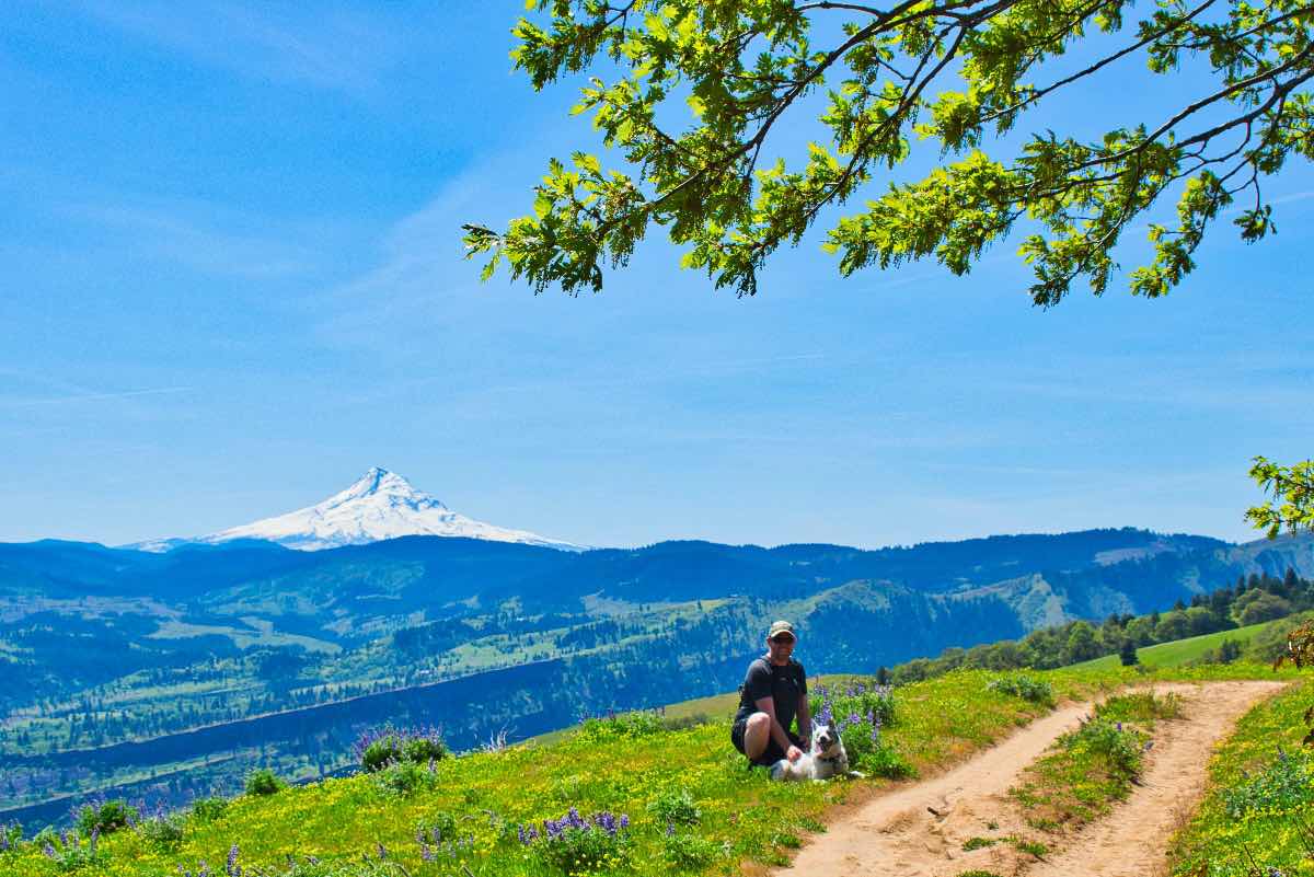 The Labyrinth to Coyote Wall Hike Image