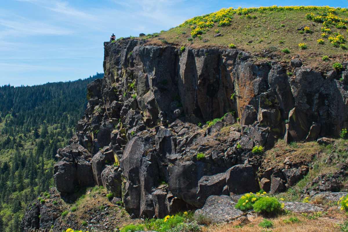 The Labyrinth to Coyote Wall Hike Image