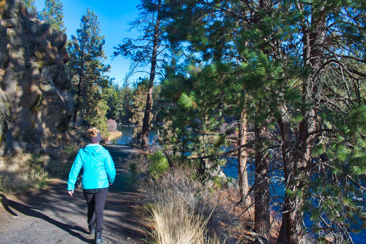 Deschutes River Trail - South Canyon Reach Hike Image