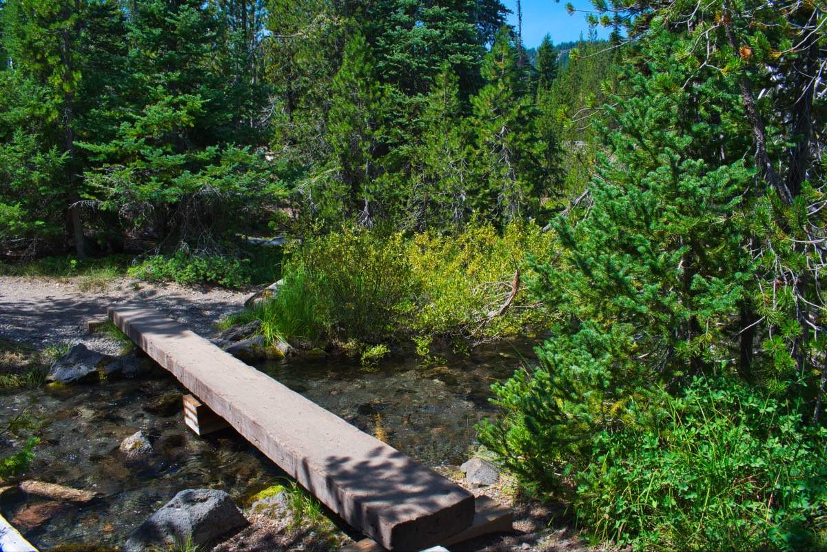 Moraine Lake Hike Image